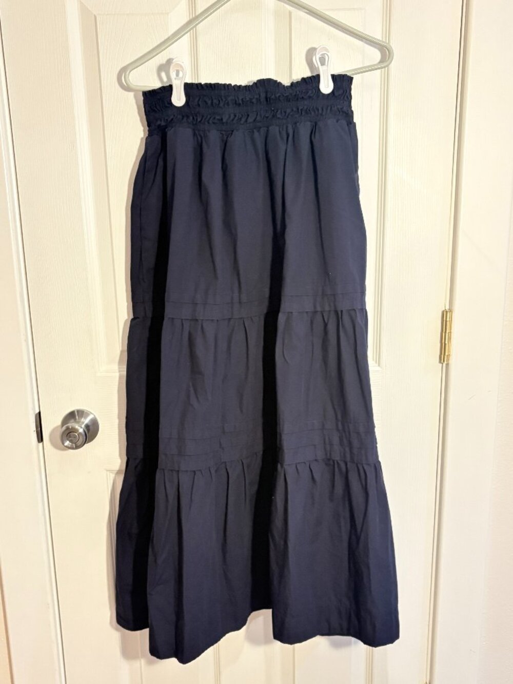 Quince 100% Organic Cotton Poplin Tiered Maxi Skirt Navy Size M